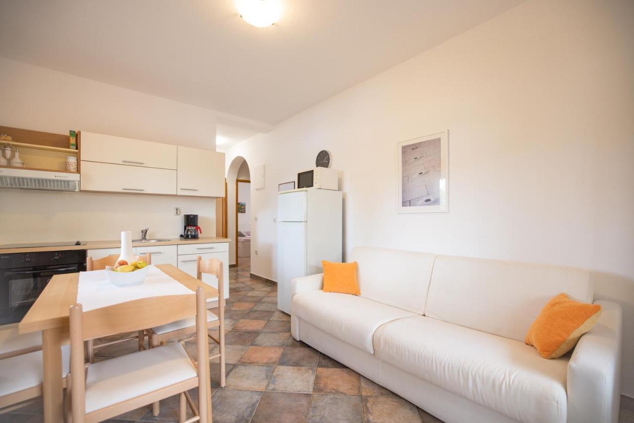 Apartment Leon Бибинє Екстер'єр фото